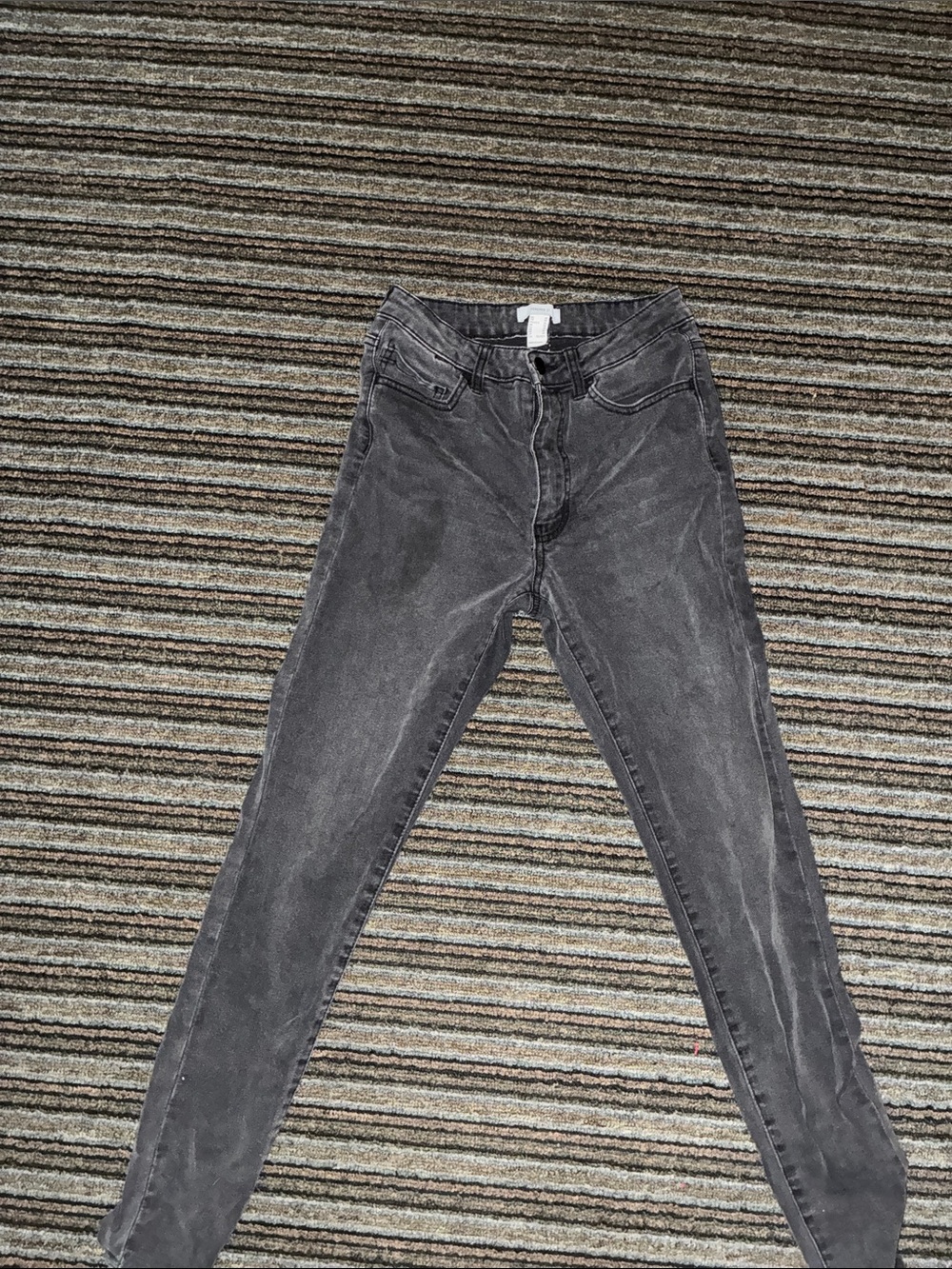 Forever 21 Women's Washed Charcoal Skinny Jeans